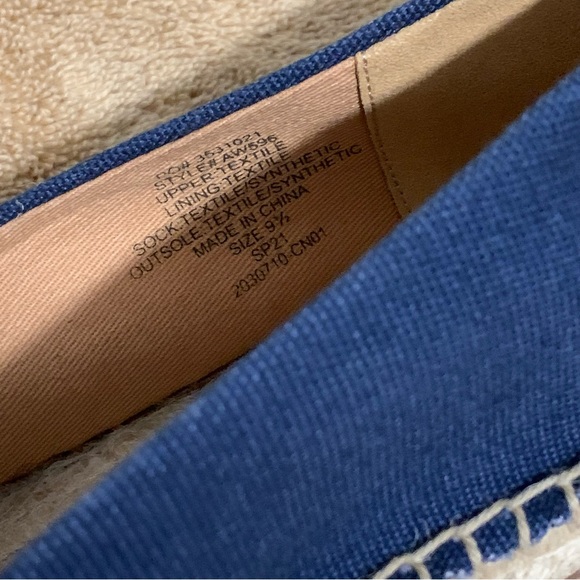 Women’s 9 1/2 J. CREW Navy Blue / Pink Cap Toe Canvas Espadrille Slip On Shoes - Picture 8 of 16